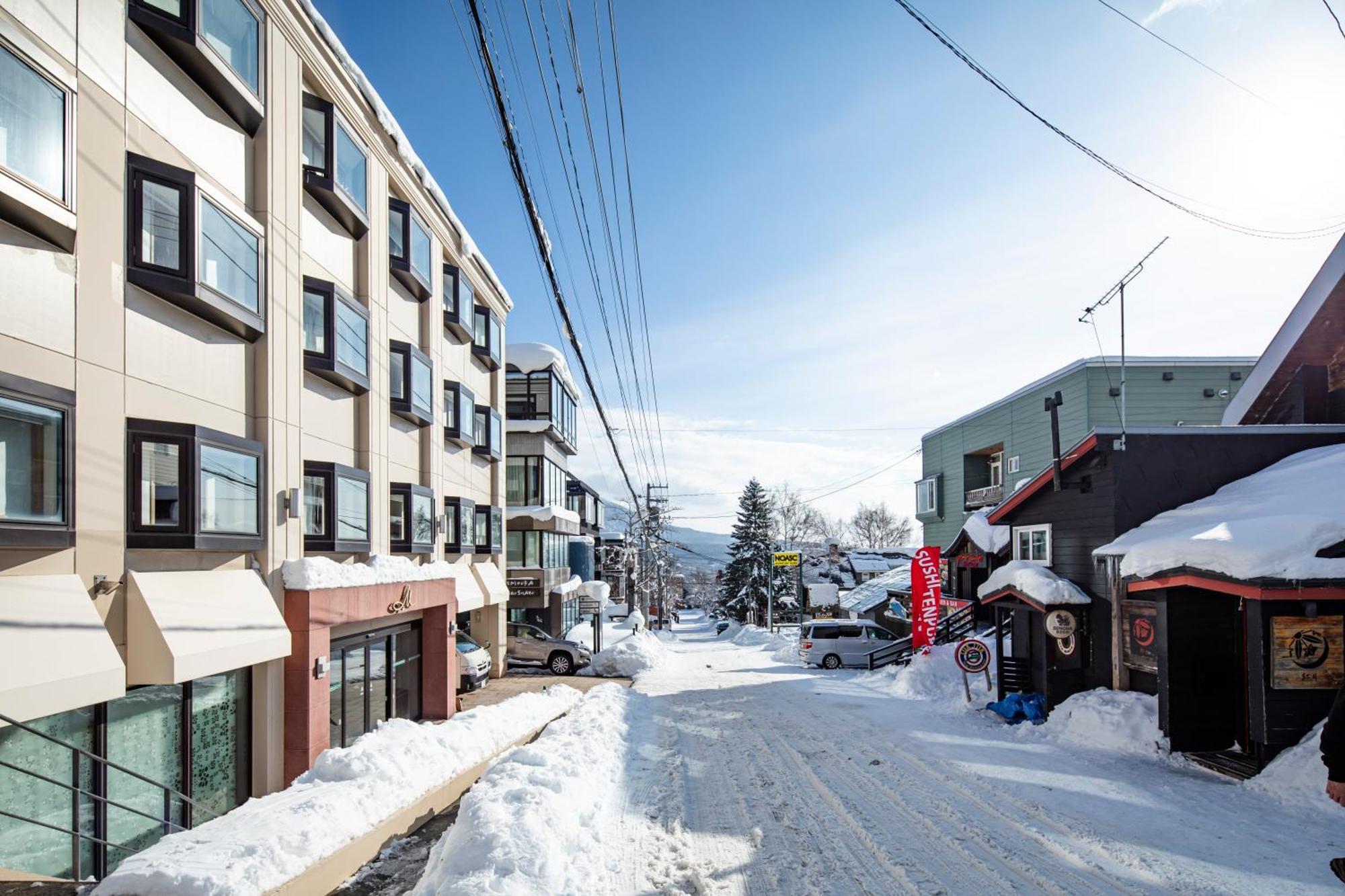 M Hotel Niseko Куттян Экстерьер фото