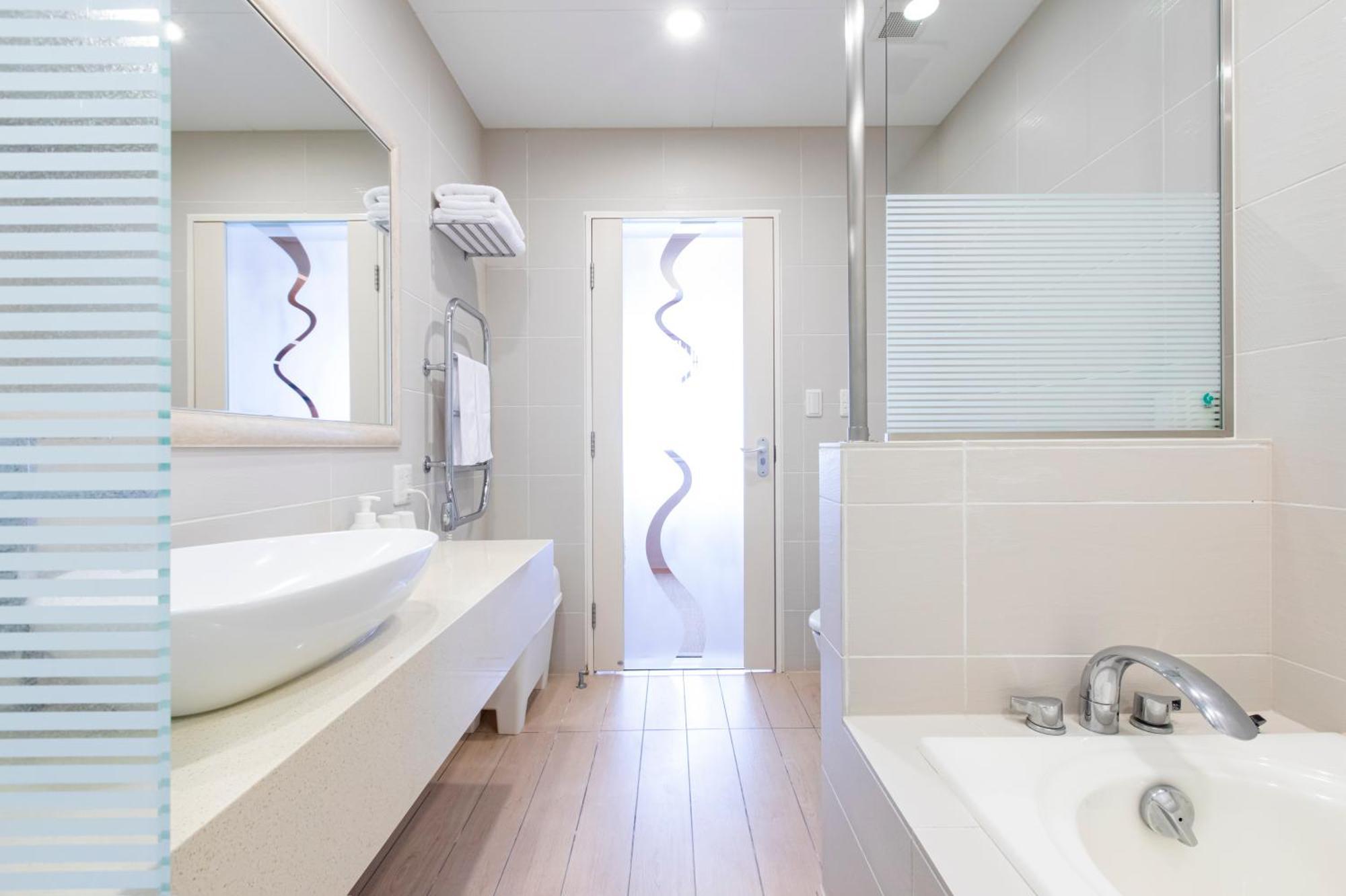 M Hotel Niseko Куттян Экстерьер фото